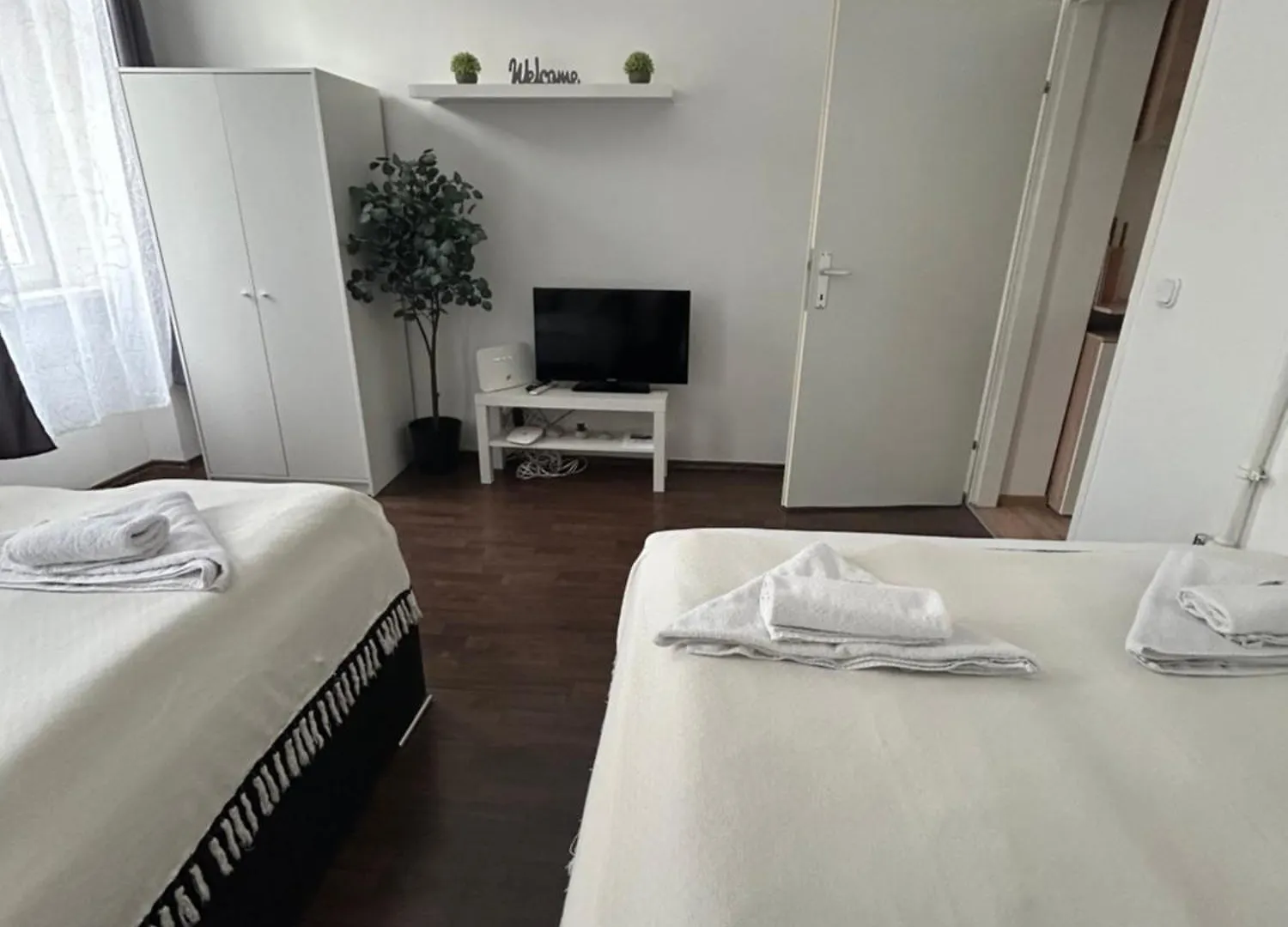 Rover Apartment Viena 0*,  Austria